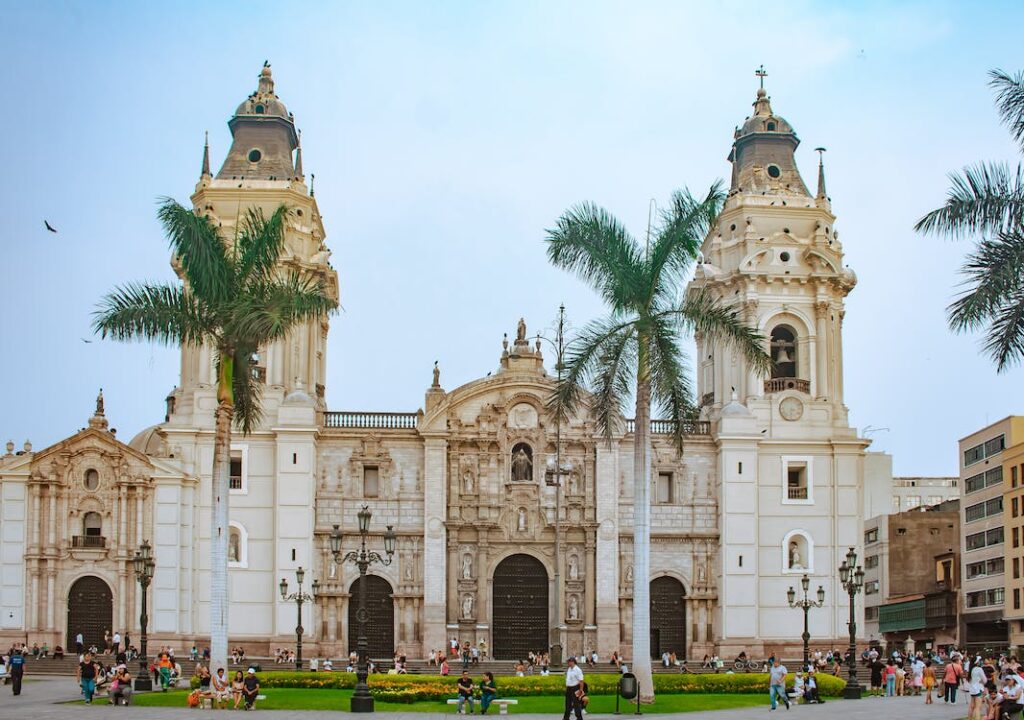 lima cathedral in peru